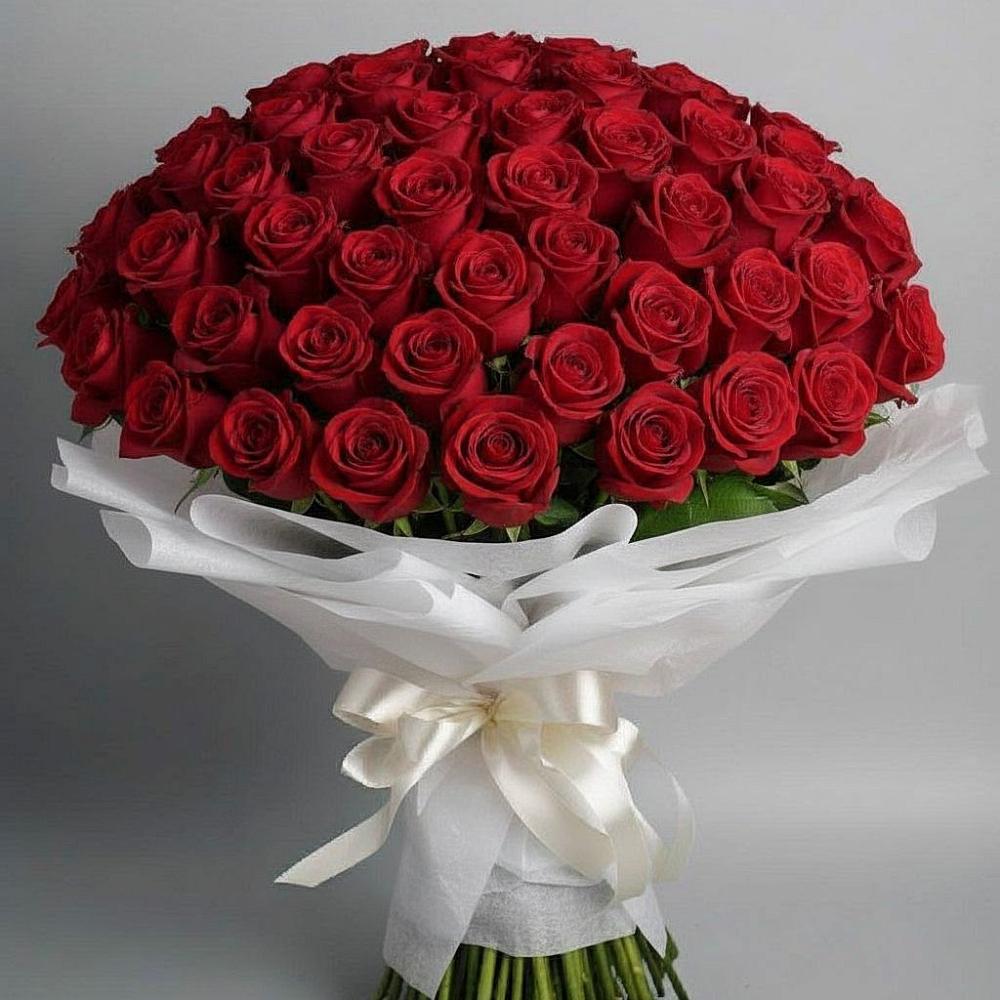 Букет 101 Красная роза Блэк Мэджик в Арсеньево