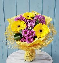Букет цветов из:  Хризантемы и Герберы в Арсеньево
