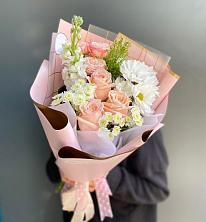 Букет цветов из:  Хризантемы и Розы в Арсеньево