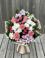 Букет цветов из:  Альстромерии, Гвоздики, Розы и Хризантемы в Арсеньево