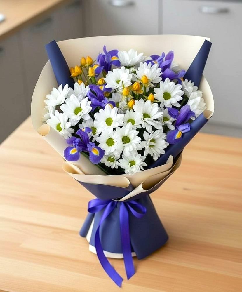 Букет цветов из: Розы, Ирисы и Хризантемы в Арсеньево