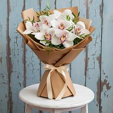 Букет цветов из:  Орхидеи и Розы в Арсеньево